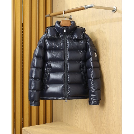 Moncle Thick Coats For Men in 226897
