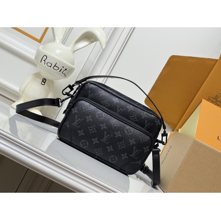 Cheap Louis Vuitton AAA+++ bags For Men in 226998, $65 USD- [IB226998] - Replica Louis Vuitton AAA+++ bags For Men