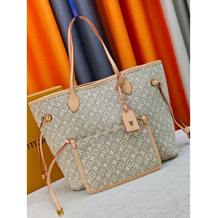 Louis Vuitton AAA Quality Handbags in 227023