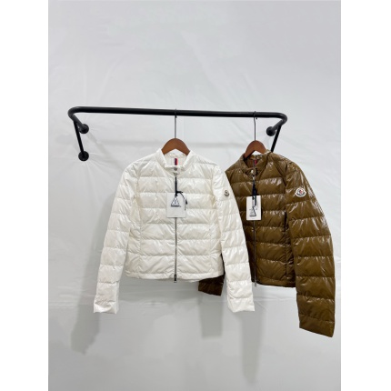 Moncle Thick Coats For Women in 227118