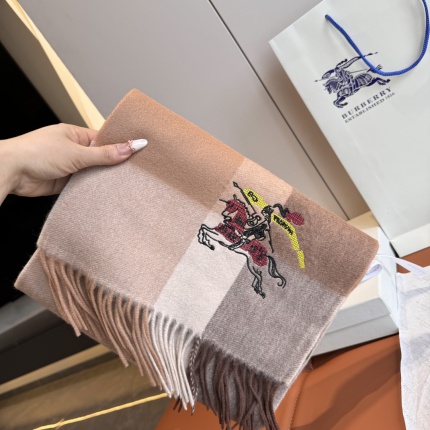 Cheap Burberry Socks in 227129, $55 USD- [IB227129] - Replica Burberry Socks