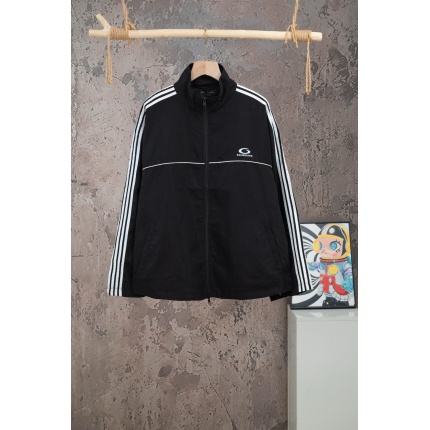 Balenciaga Jackets for Men in 227188