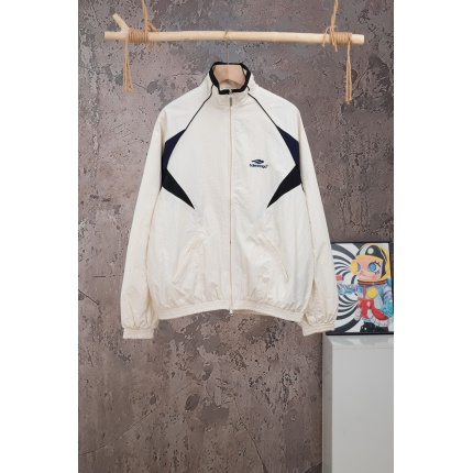 Balenciaga Jackets for Men in 227194