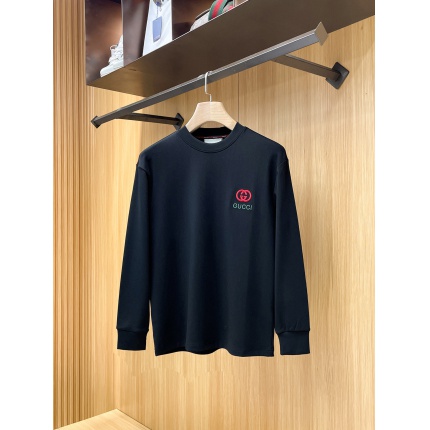 Gucci Long-Sleeved T-shirts for Men in 227370