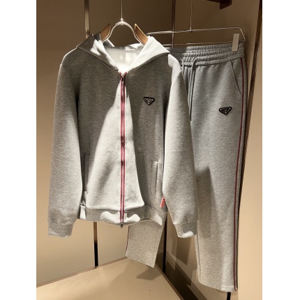 Prada Tracksuits for Men in 227373