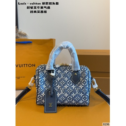 Louis Vuitton AAA Quality Handbags in 227448