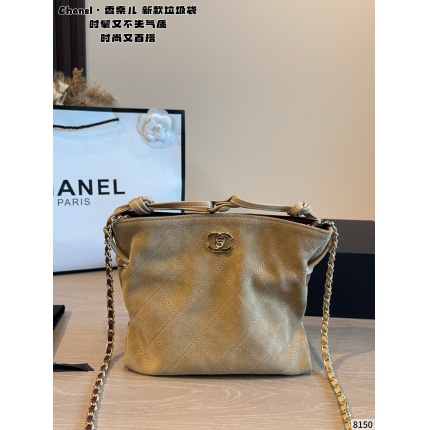 Chanel AAA quality Handbags in 227452
