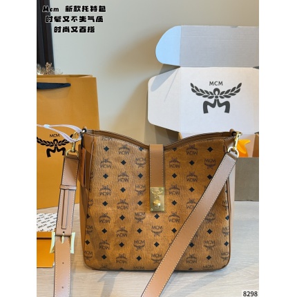 MCM aaa quality Handbags in 227472