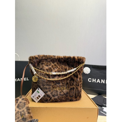 Chanel AAA quality Handbags in 227492