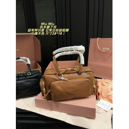 MiuMiu High quality Handbags in 227529
