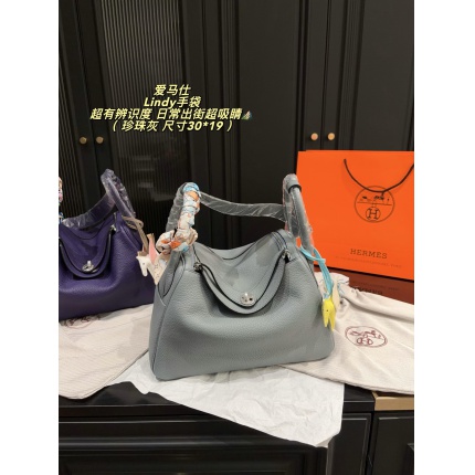 Hermes  AAA Quality Handbags in 227533
