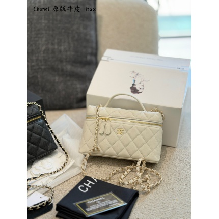 Chanel AAA quality Handbags in 227567