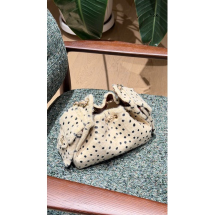 Cheap Chanel AAA quality Handbags in 227568, $100 USD- [IB227568] - Replica Chanel AAA quality Handbags