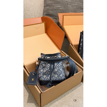 Cheap Louis Vuitton AAA Quality Handbags in 227569, $100 USD- [IB227569] - Replica Louis Vuitton AAA Quality Handbags
