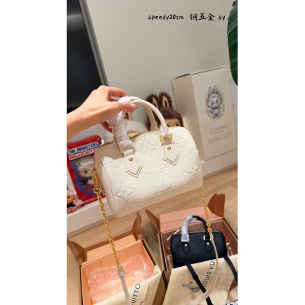 Cheap Louis Vuitton AAA Quality Handbags in 227577, $110 USD- [IB227577] - Replica Louis Vuitton AAA Quality Handbags