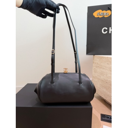 Cheap Chanel AAA quality Handbags in 227581, $120 USD- [IB227581] - Replica Chanel AAA quality Handbags