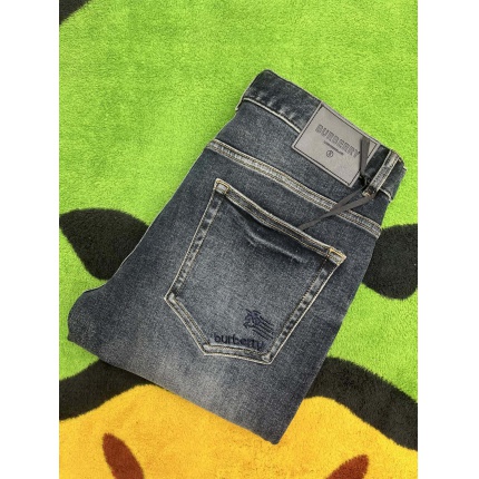 Burberry Jeans for Men in 227648