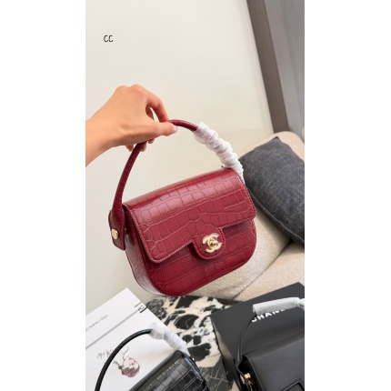 Cheap Chanel AAA quality Handbags in 227988, $70 USD- [IB227988] - Replica Chanel AAA quality Handbags