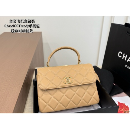 Cheap Chanel AAA quality Handbags in 228031, $70 USD- [IB228031] - Replica Chanel AAA quality Handbags