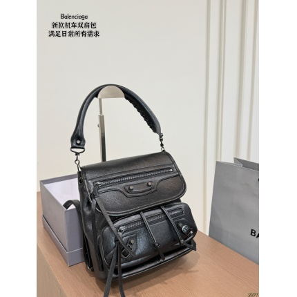 Balenciaga high quality Handbags in 228038