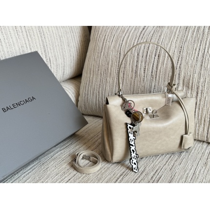 Balenciaga high quality Handbags in 228064