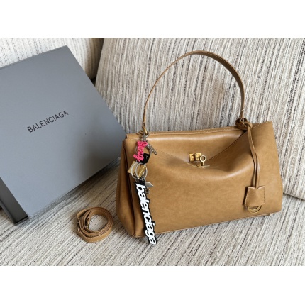 Balenciaga high quality Handbags in 228066
