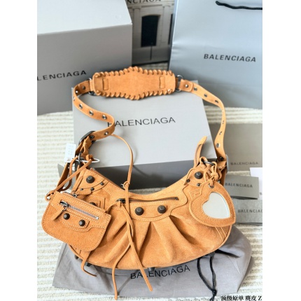 Balenciaga high quality Handbags in 228070