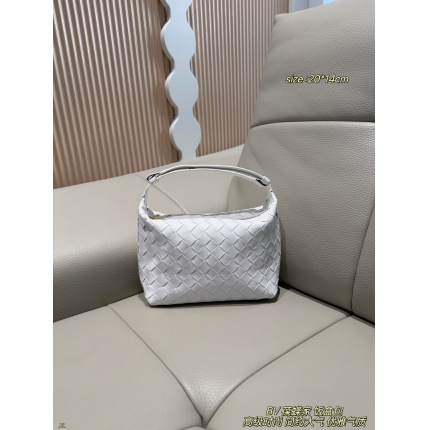bottega veneta bags in 228090