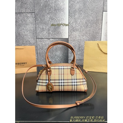 Cheap Burberry AAA Quality Handbags in 228115, $70 USD- [IB228115] - Replica Burberry AAA Quality Handbags
