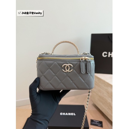 Cheap Chanel AAA quality Handbags in 228160, $60 USD- [IB228160] - Replica Chanel AAA quality Handbags