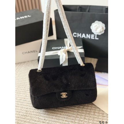 Cheap Chanel AAA quality Handbags in 228168, $60 USD- [IB228168] - Replica Chanel AAA quality Handbags