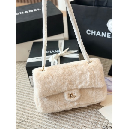 Cheap Chanel AAA quality Handbags in 228170, $60 USD- [IB228170] - Replica Chanel AAA quality Handbags