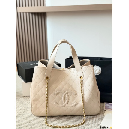 Cheap Chanel AAA quality Handbags in 228178, $65 USD- [IB228178] - Replica Chanel AAA quality Handbags