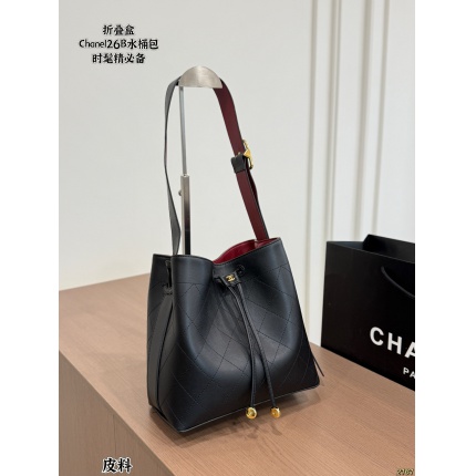 Chanel AAA quality Handbags in 228183