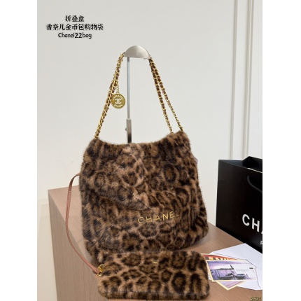 Cheap Chanel AAA quality Handbags in 228195, $70 USD- [IB228195] - Replica Chanel AAA quality Handbags