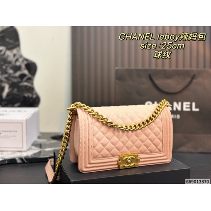 Chanel AAA quality Handbags in 228223