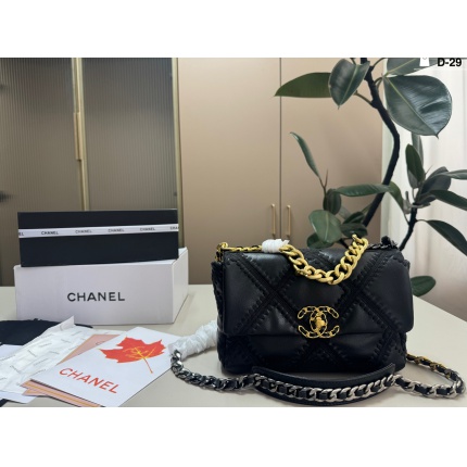 Cheap Chanel AAA quality Handbags in 228235, $75 USD- [IB228235] - Replica Chanel AAA quality Handbags