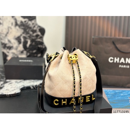 Cheap Chanel AAA quality Handbags in 228261, $50 USD- [IB228261] - Replica Chanel AAA quality Handbags