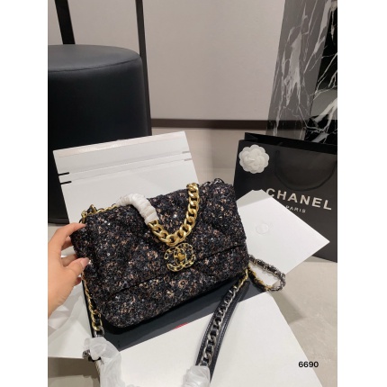 Cheap Chanel AAA quality Handbags in 228266, $75 USD- [IB228266] - Replica Chanel AAA quality Handbags