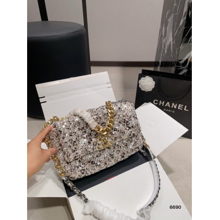 Cheap Chanel AAA quality Handbags in 228267, $75 USD- [IB228267] - Replica Chanel AAA quality Handbags