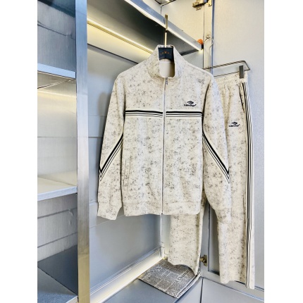 Cheap Balenciaga Tracksuits in 228685, $125 USD- [IB228685] - Replica Balenciaga Tracksuits