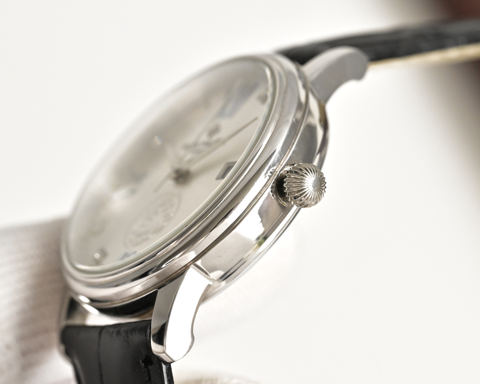 Cheap Patek Philippe AAA Diamond Watches in 220494, $280 USD- [IB220494] - Replica Patek Philippe AAA Diamond Watches