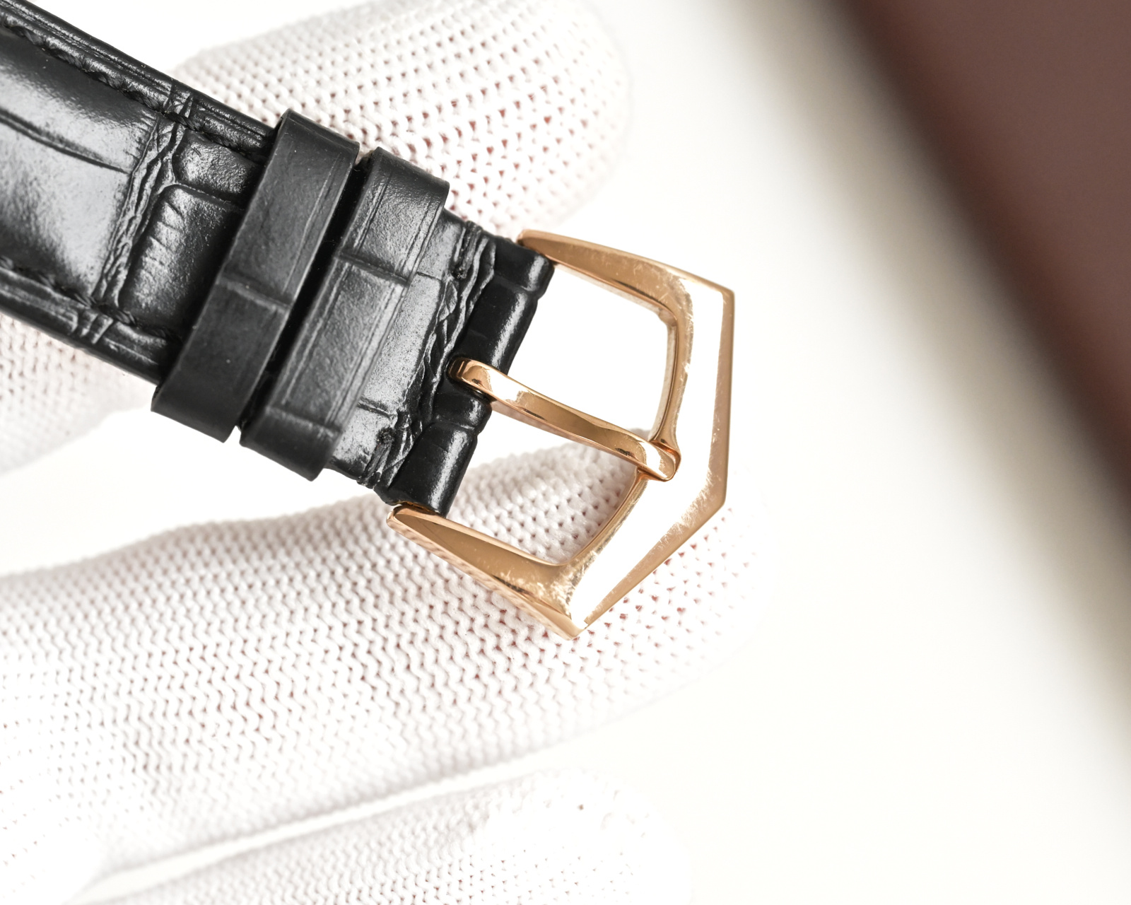 Cheap Patek Philippe AAA Diamond Watches in 220495, $280 USD- [IB220495] - Replica Patek Philippe AAA Diamond Watches