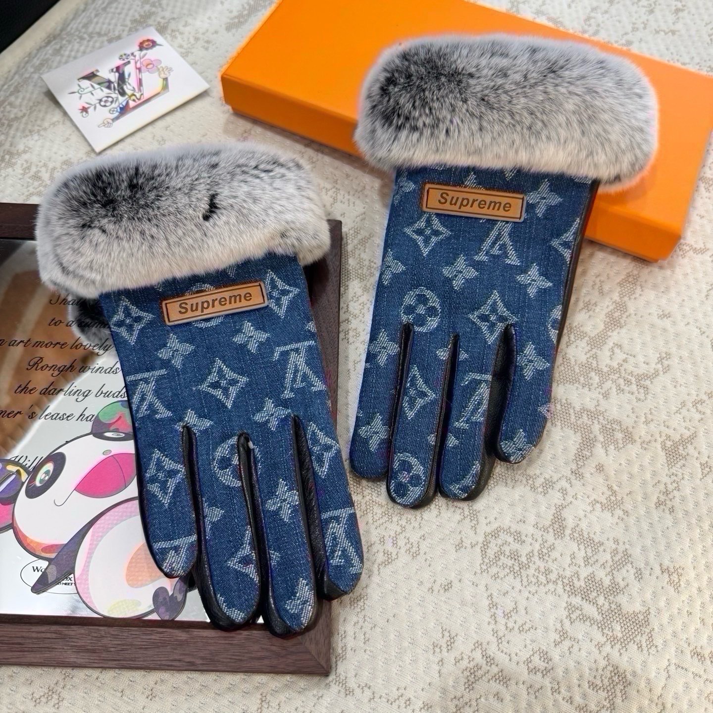 Cheap Gloves in 220536, $45 USD- [IB220536] - Replica Gloves