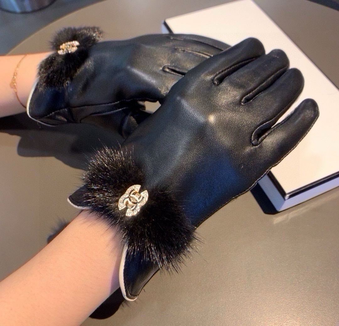 Cheap Gloves in 220546, $45 USD- [IB220546] - Replica Gloves