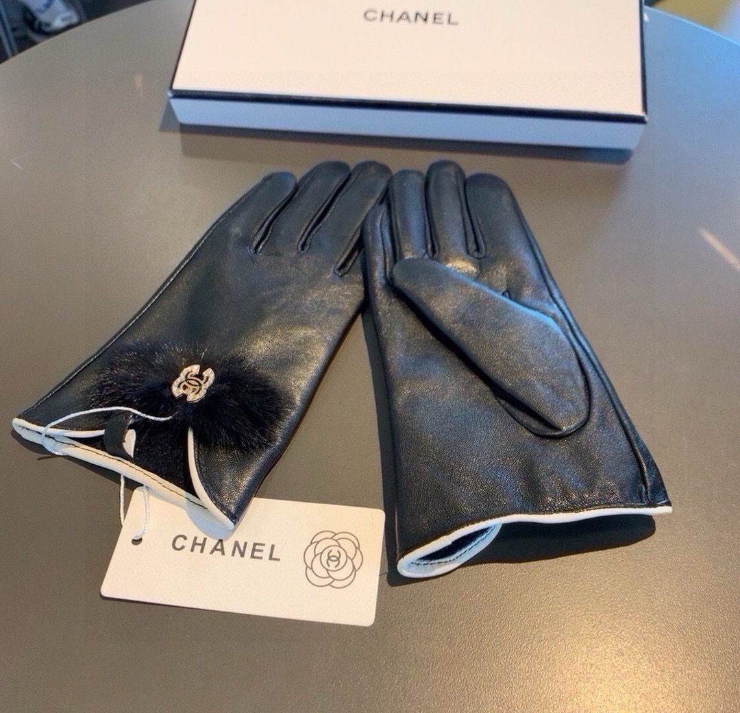 Cheap Gloves in 220546, $45 USD- [IB220546] - Replica Gloves