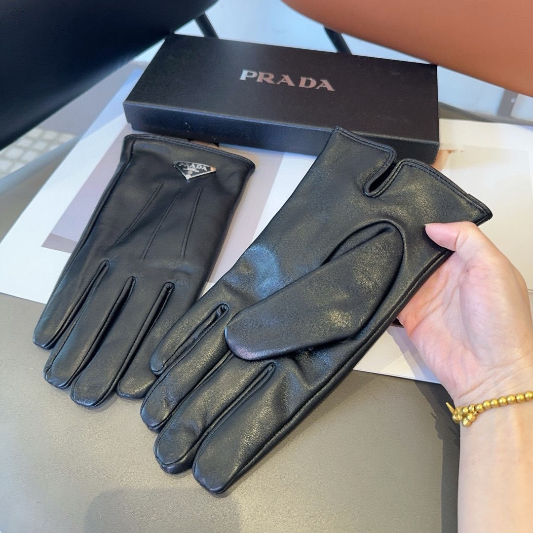 Cheap Gloves in 220555, $45 USD- [IB220555] - Replica Gloves