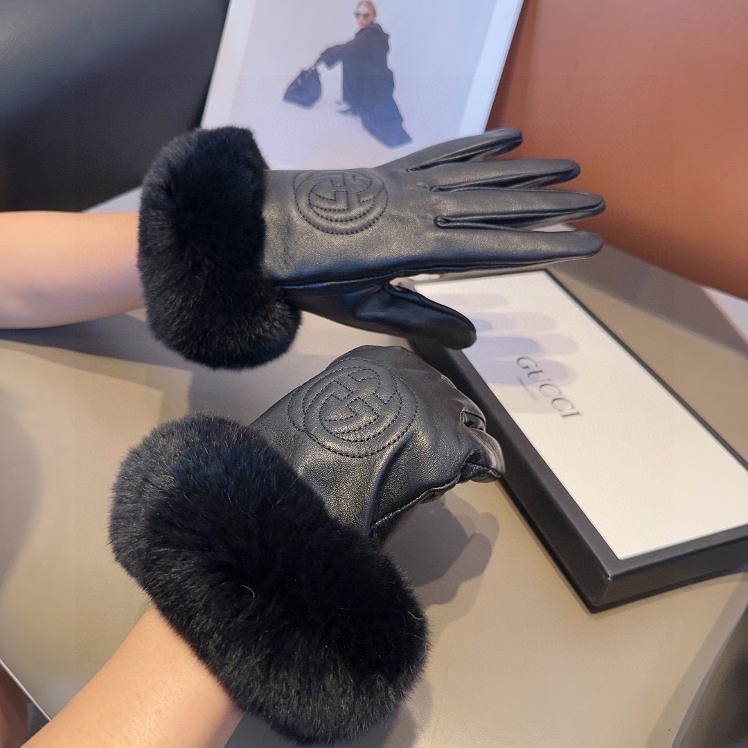 Cheap Gloves in 220558, $45 USD- [IB220558] - Replica Gloves