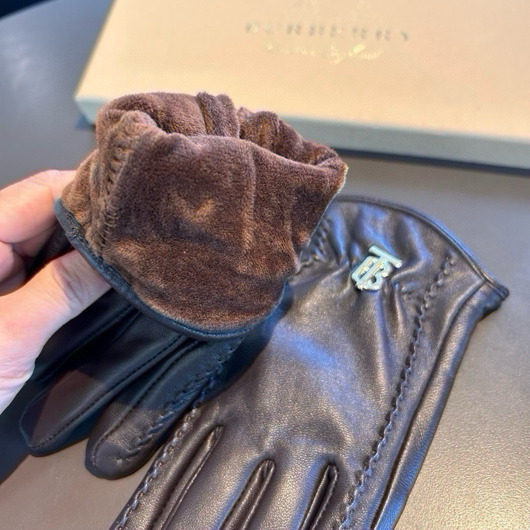 Cheap Gloves in 220572, $45 USD- [IB220572] - Replica Gloves