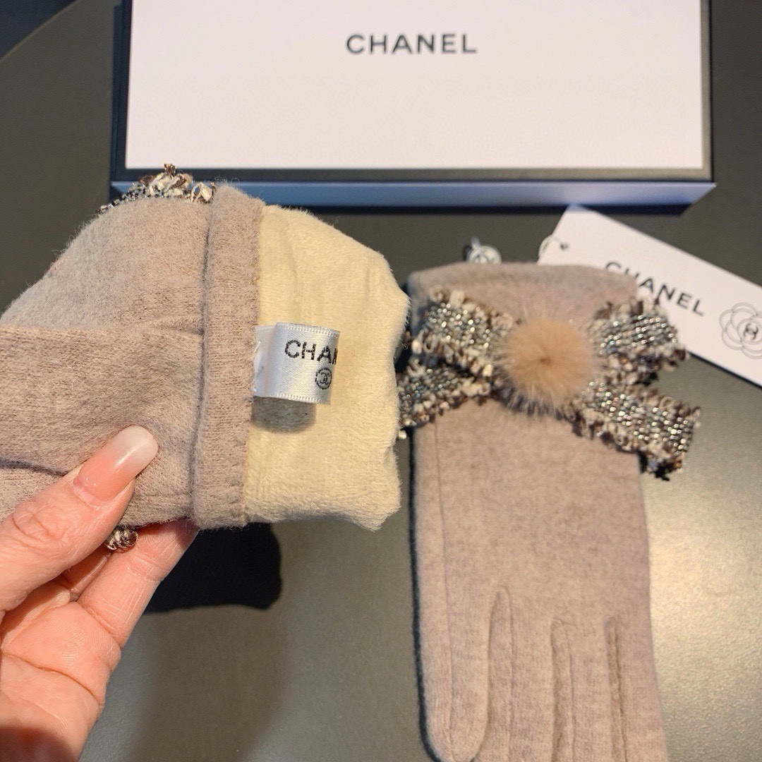 Cheap Gloves in 220578, $45 USD- [IB220578] - Replica Gloves